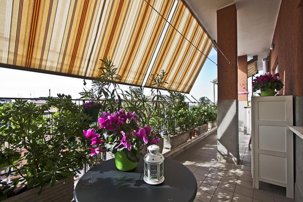 B&B Splendidae Mundi Roma Dış mekan fotoğraf